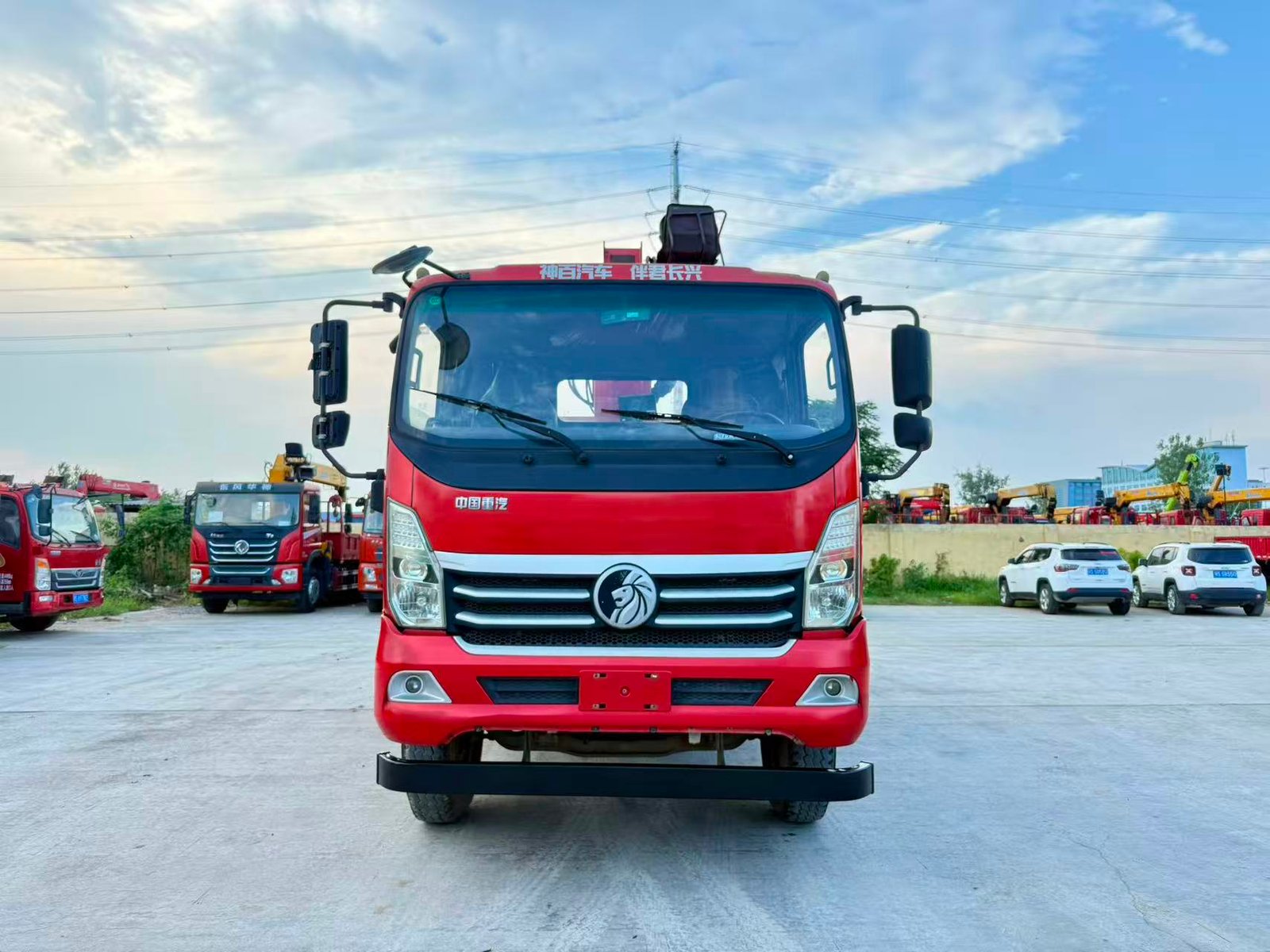 SINOTRUK КМУ 190л.с. кран:CHANGXING 8 т. кран-манипулятор 4×2