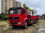 SHACMAN КМУ 270л.с. кран:ZOOMLION 12 т. кран-манипулятор 6×4