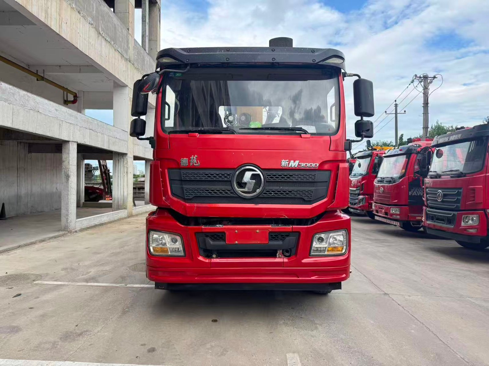 SHACMAN КМУ 340л.с. кран:XCMG 14 т. кран-манипулятор 8×4