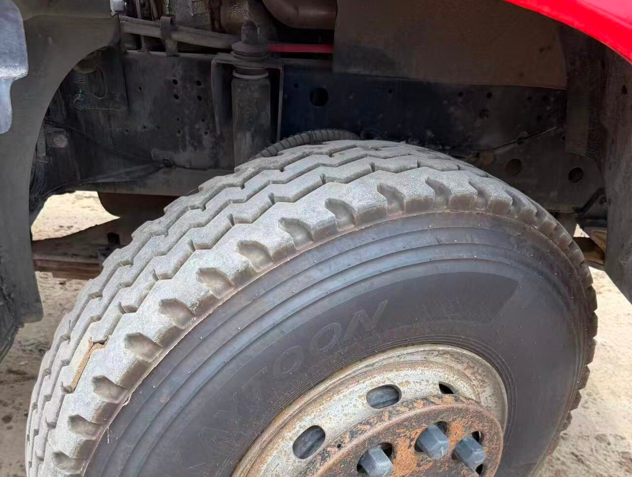 DONGFENG КМУ 270л.с. кран:CHANGXING 14 т. кран-манипулятор 6×4