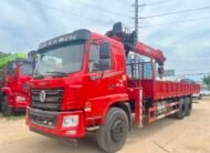 DONGFENG КМУ 270л.с. кран:CLW 12 т. кран-манипулятор 6×4