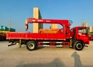 DONGFENG КМУ 200л.с. кран:CLW 8 т. кран-манипулятор 4×2