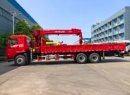 DONGFENG КМУ 270л.с. кран:CLW 12 т. кран-манипулятор 6×4
