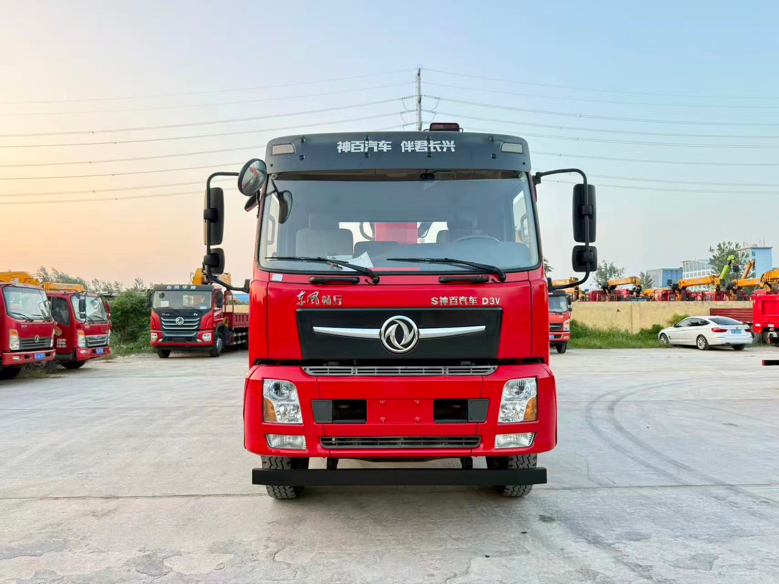 DONGFENG КМУ 270л.с. кран:CHANGXING 12 т. кран-манипулятор 6×4