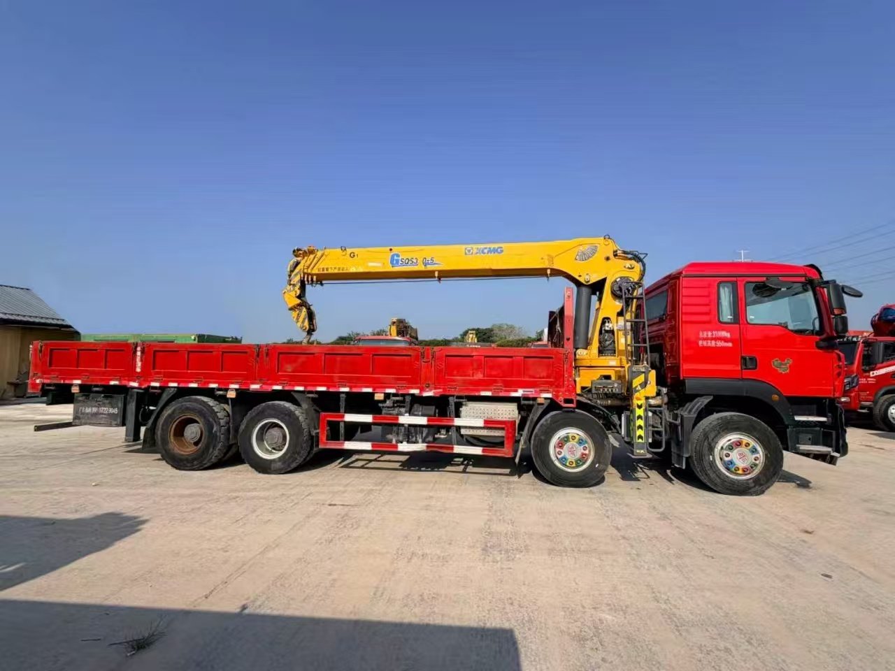 HOWO КМУ 350л.с. кран:XCMG 14 т. кран-манипулятор 8×4