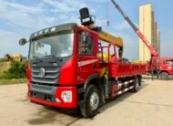 DONGFENG КМУ 200л.с. кран:XCMG 8 т(6 секции). Длина рукава: 20 метров