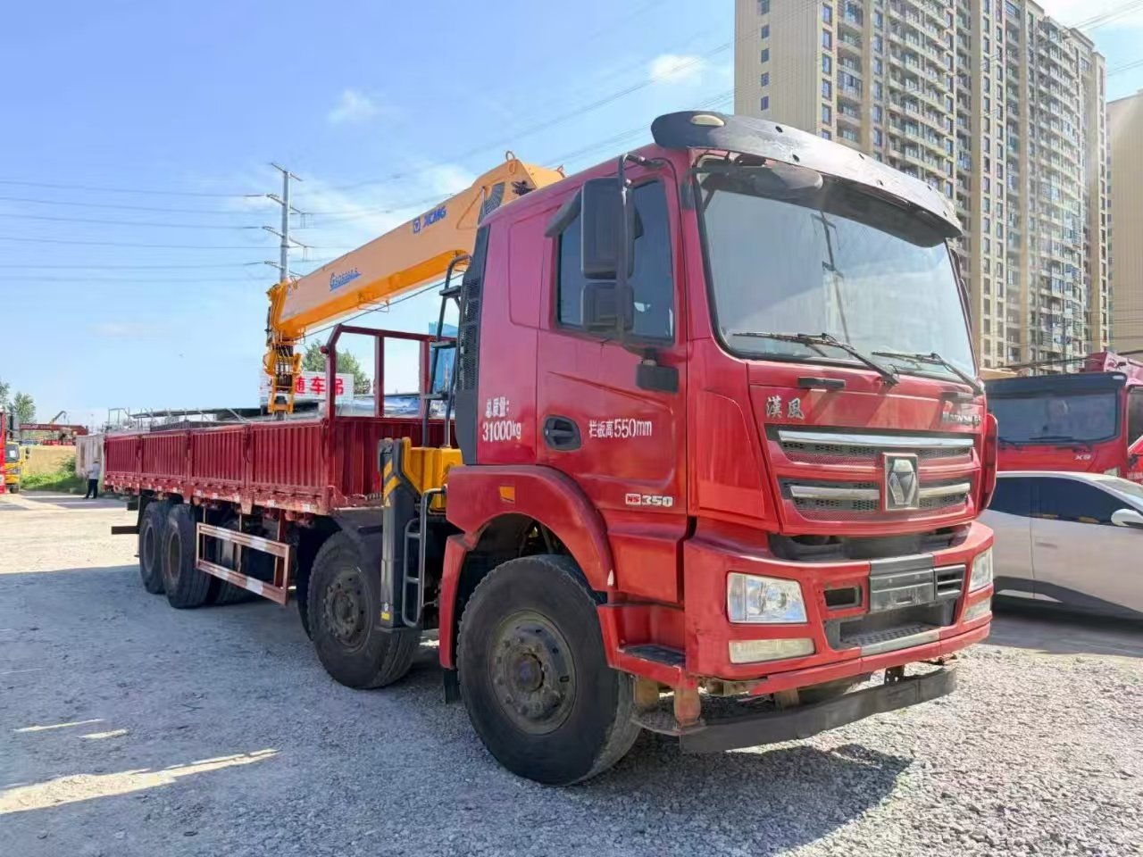 XCMG КМУ 350л.с. кран:XCMG 14 т. кран-манипулятор 8×4