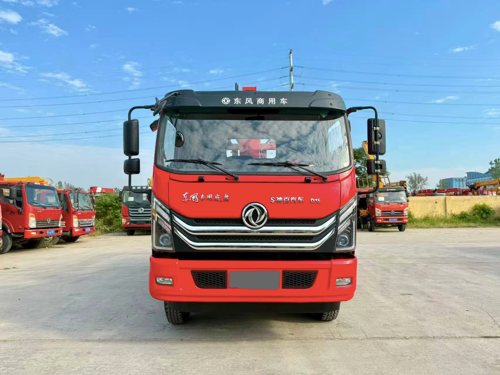 DONGFENG КМУ 180л.с. кран:CHANGXING 6.3 т. кран-манипулятор 4×2