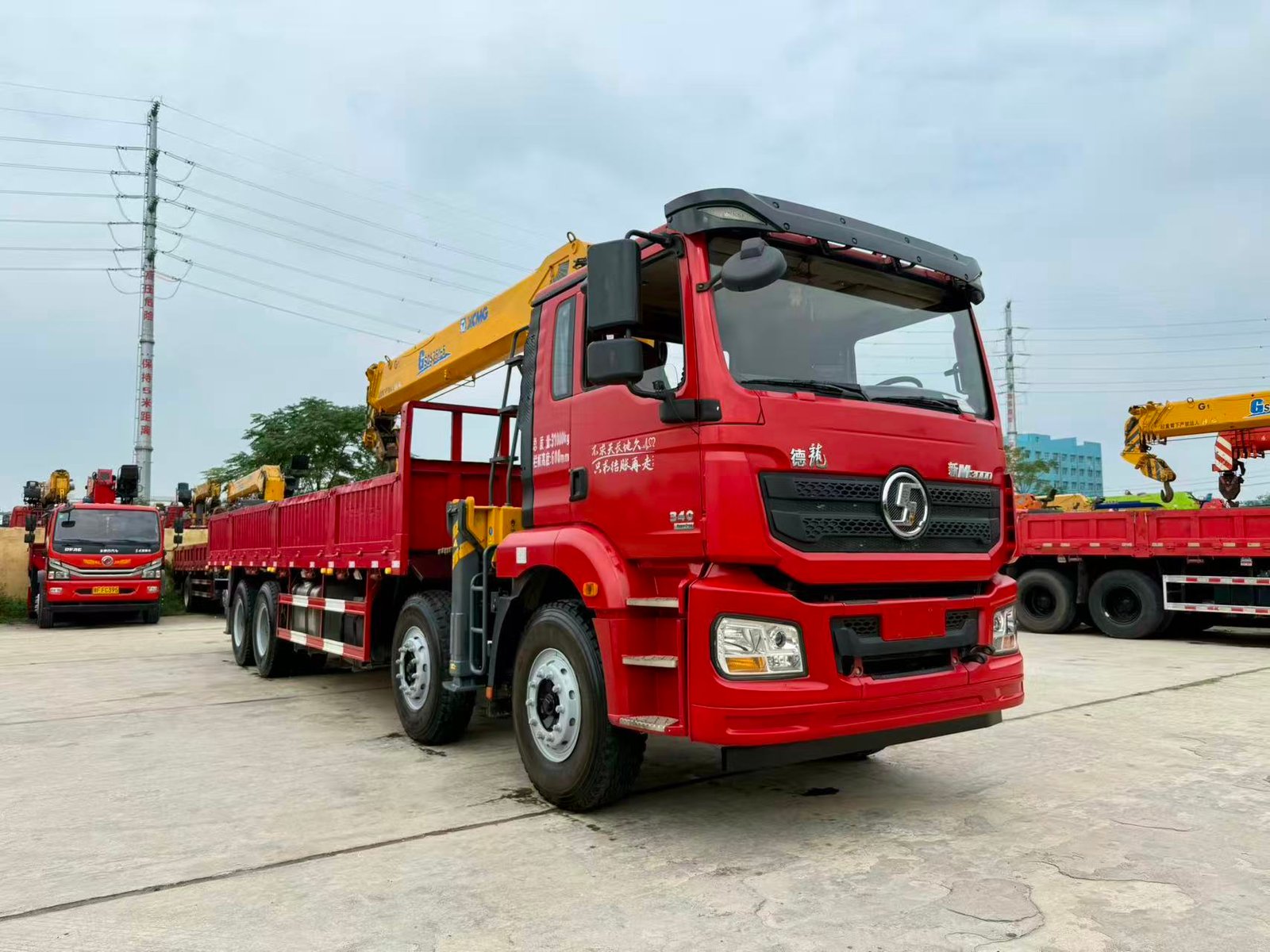 SHACMAN КМУ 340л.с. кран:XCMG 14 т. кран-манипулятор 8×4